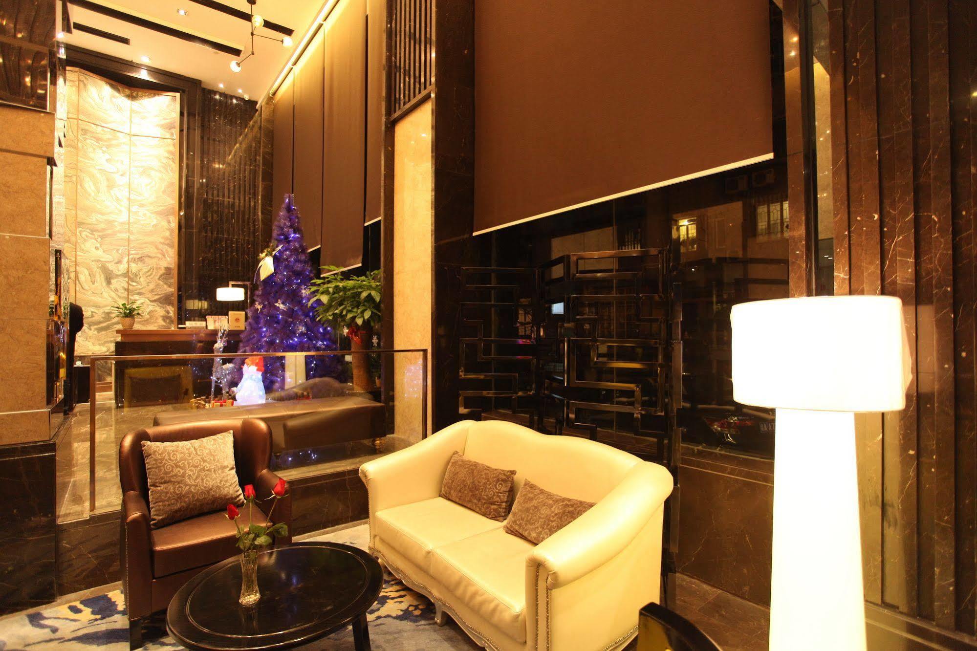 Insail Hotels -Huanshi Road Taojin Metro Station Guangzhou- Free Shuttle Bus For Canton Fair Екстер'єр фото