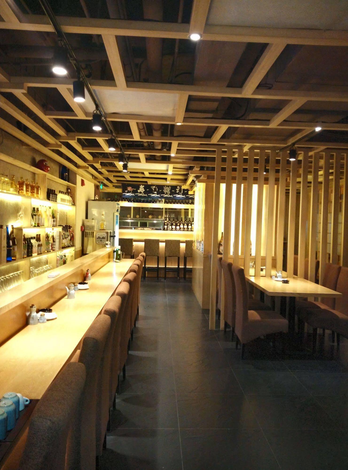 Insail Hotels -Huanshi Road Taojin Metro Station Guangzhou- Free Shuttle Bus For Canton Fair Екстер'єр фото