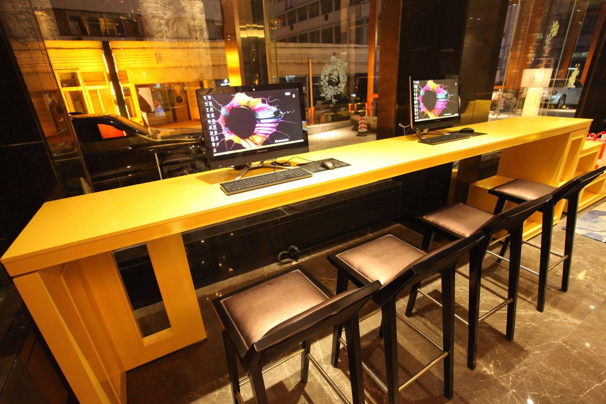 Insail Hotels -Huanshi Road Taojin Metro Station Guangzhou- Free Shuttle Bus For Canton Fair Екстер'єр фото